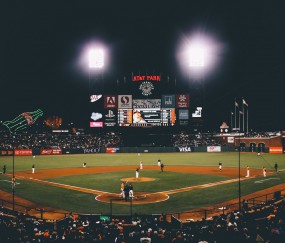 开云体育中国官网-年度焦点之战，马刺式团队篮球冲垮辽宁，现代篮球的战术启示