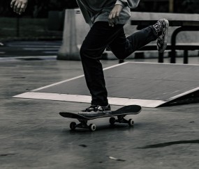 开云体育入口-跨界狂想，当德布劳内在NBA总决赛接管比赛，西班牙轻取那不勒斯