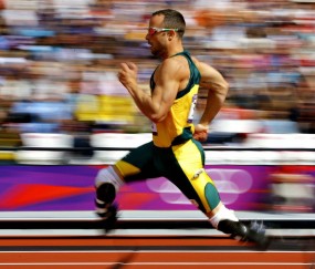 开云体育中国官网-篮网正面击溃马刺，西亚卡姆关键一役奠定领袖地位