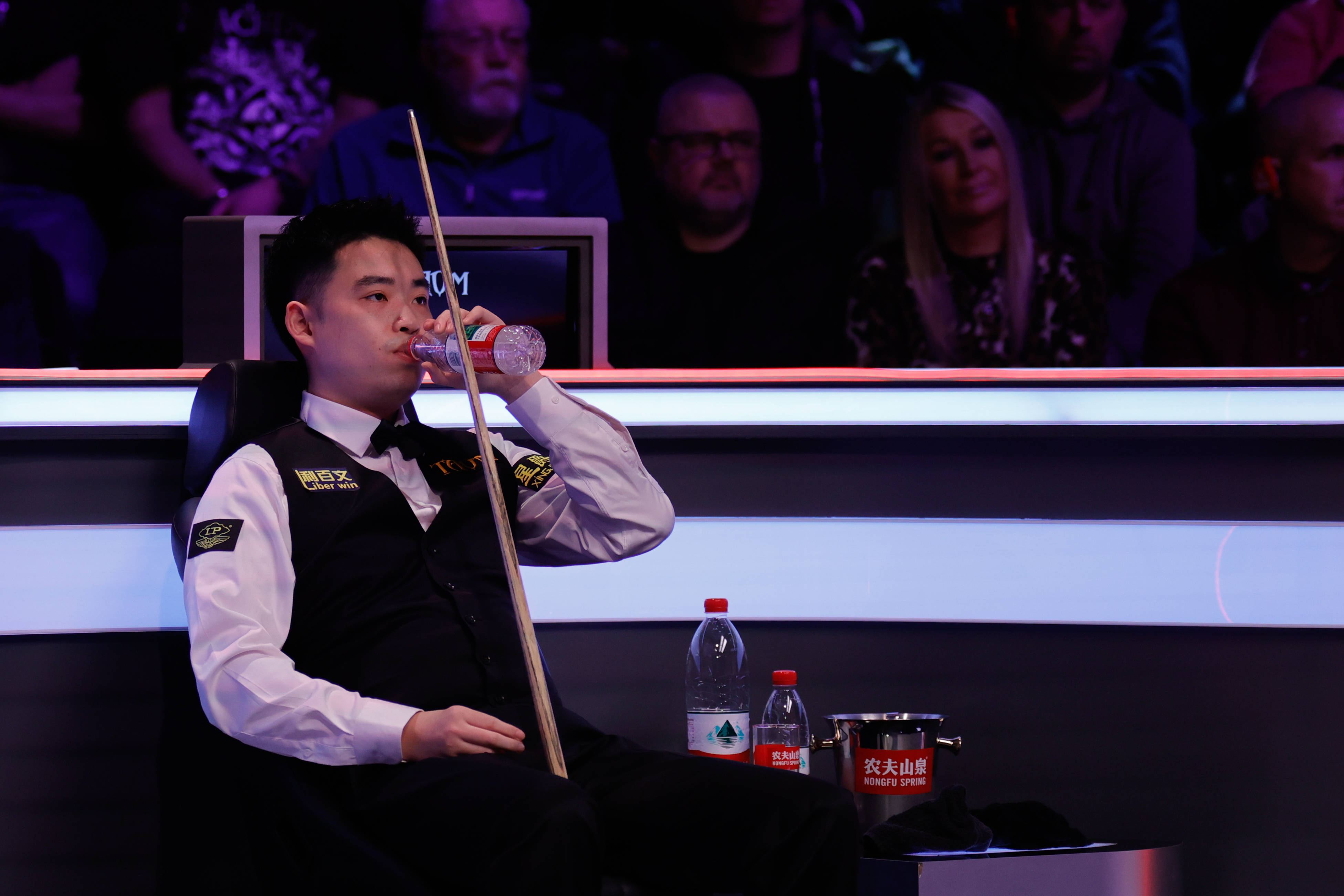 苏格兰队力挫对手,晋级希望增大 苏格兰队力挫对手,晋级希望增大