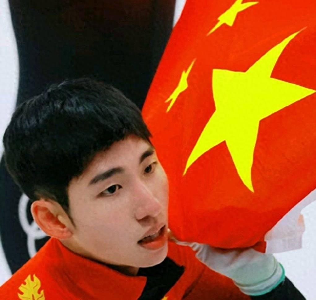 气势如虹！运动员实力强劲，朝着目标迈进