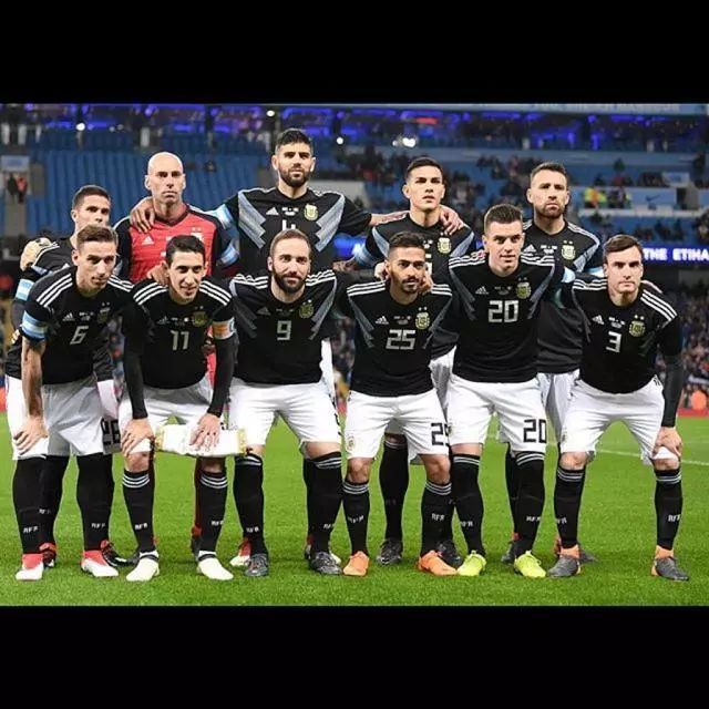 丹麦险胜乌拉圭,蒂亚戈关键制胜 丹麦险胜乌拉圭,蒂亚戈关键制胜