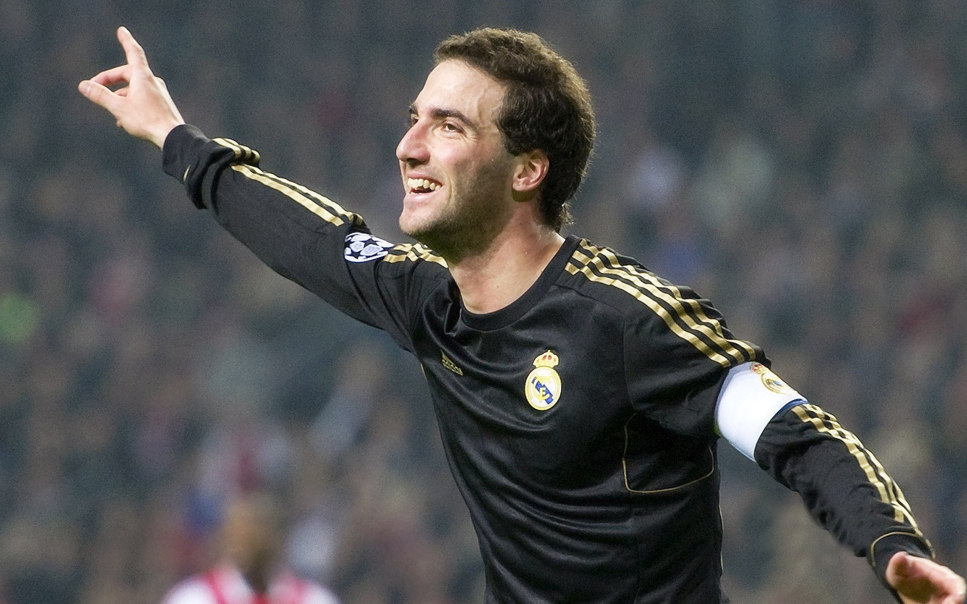 丹佛高原的篮球哲学，约基奇如何用智慧在美加墨世界杯之夜重塑防守艺术